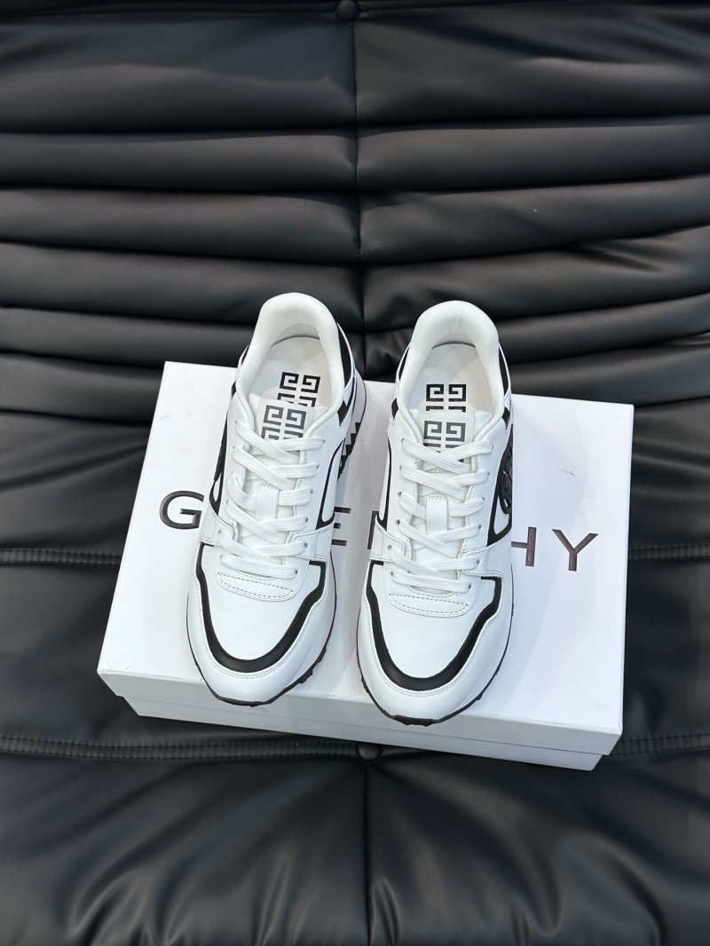 Givenchy Sneakers